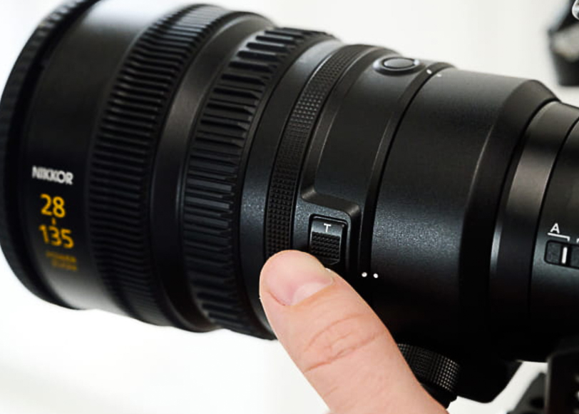 Nikon mengungkapkan z 28-135mm f / 4 power zoom hybrid lensa

 – Beragampengetahuan